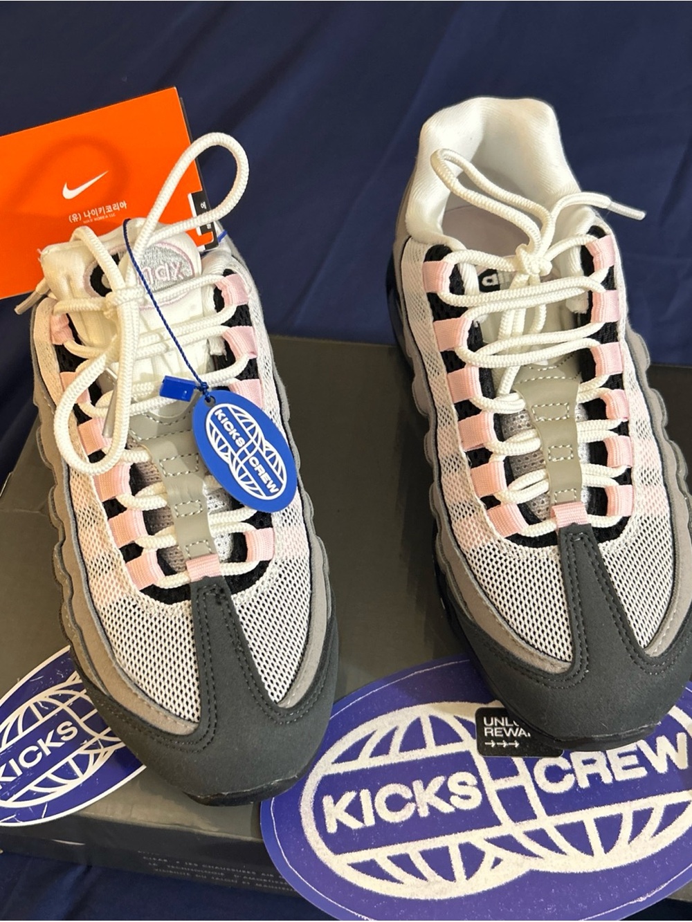 Nike Womenâs' Air Max 95 BIG BUBBLE Sneakers - White, Pink, Blk, Gray Mesh Style